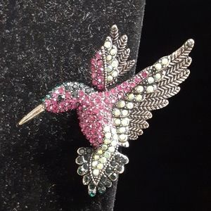 Hummingbird Brooch with Rhinestone inlays Pn2